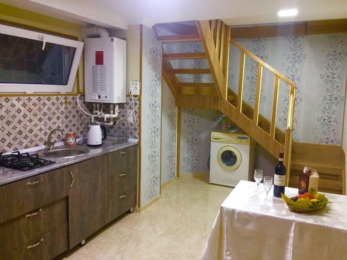 Guliko'S Apartment In Tbilisi Exterior foto